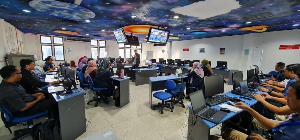 Bagaimana KursusAI.my Bantu Penjawat Awam Automasi Kerja Bagaimana KursusAI.my Bantu Penjawat Awam Automasi Kerja