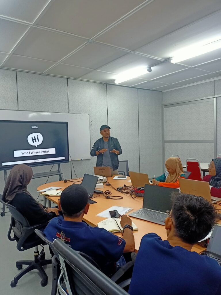 Top 5 Kursus AI Penjawat Awam di Malaysia Top 5 Kursus AI Penjawat Awam di Malaysia