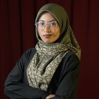 Yasmin Anuar - Pakar AI Automation